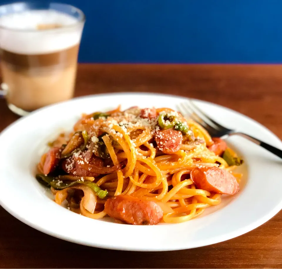 チョリソーとハラペーニョの辛いナポリタン　spaghetti Napolitana|マユマユさん