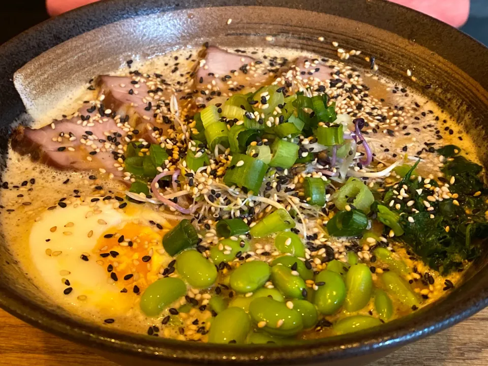 Snapdishの料理写真:とんこつラーメン|女神さん