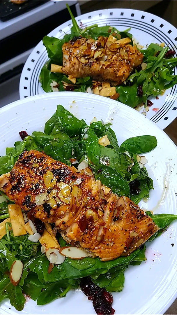 Honey Salmon Kikistyle Salad|kikistyleさん