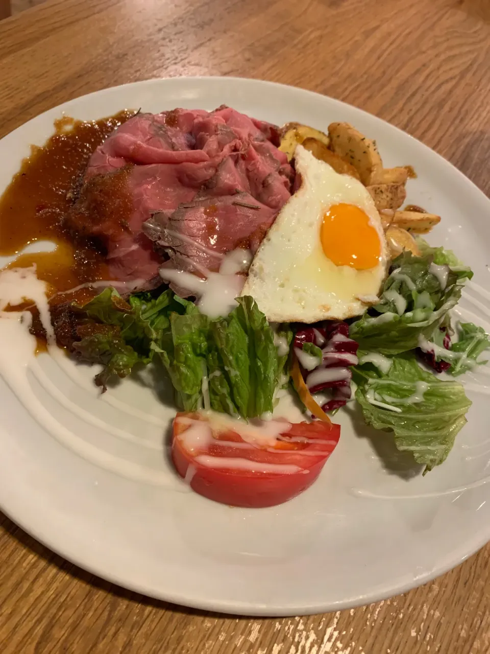 Snapdishの料理写真:おまかせランチプレート　（ローストビーフランチ）|Morito Kamiyaさん