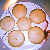 Snapdishの料理写真:vanilla muffins|Riddhimaさん