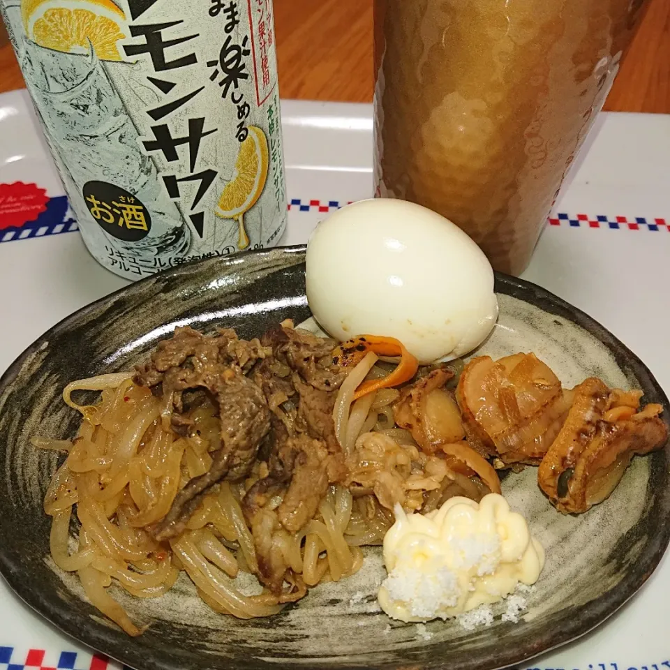 糸こんと牛こま炒めたのと
 ベビーホタテあまから煮で

お疲れさま〜🍺✨🍺|miimiさん