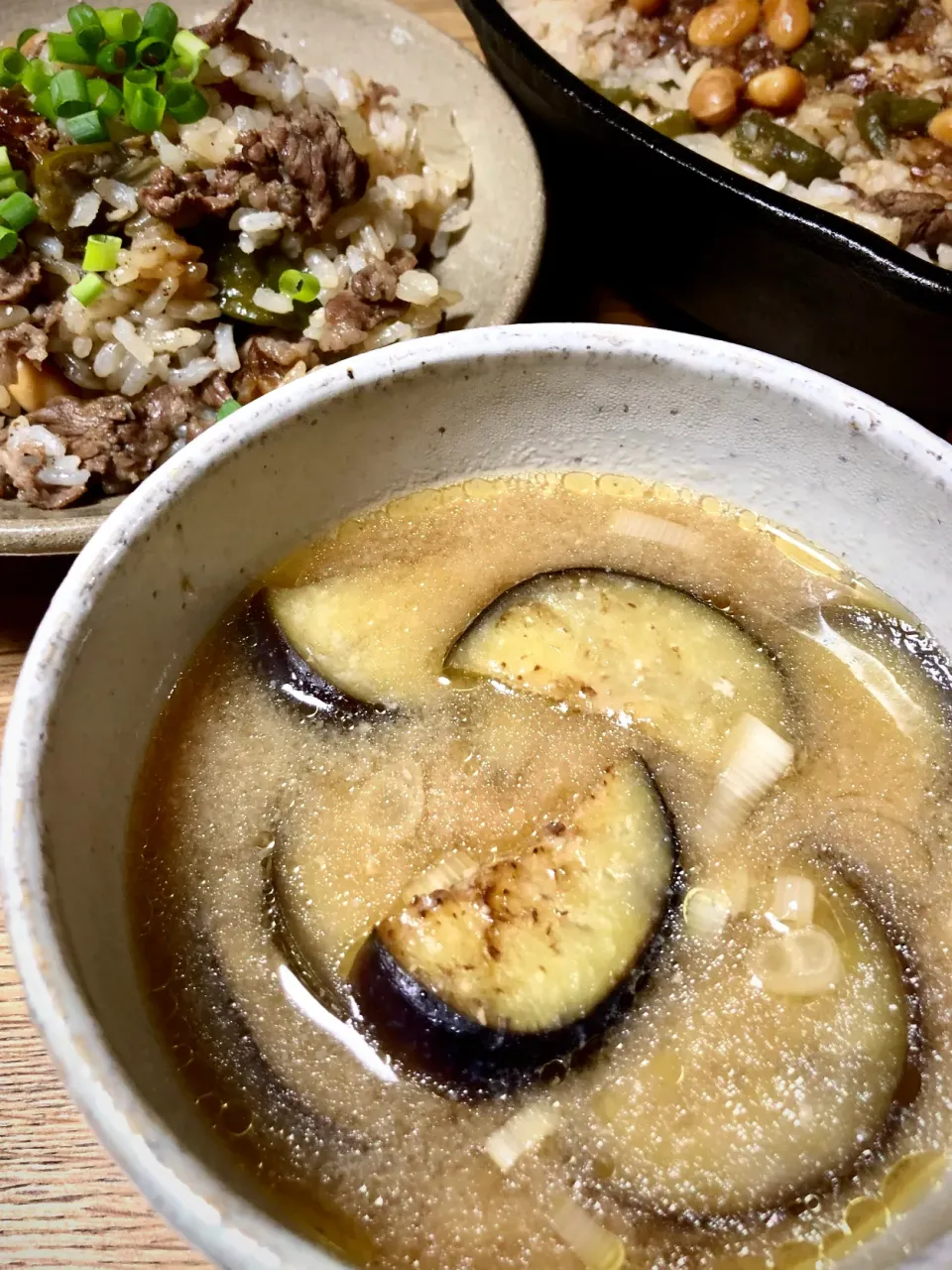 揚げ焼きした茄子のお味噌汁|エイコさん