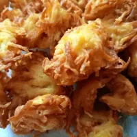 crunchy potato fritters|shezaさん