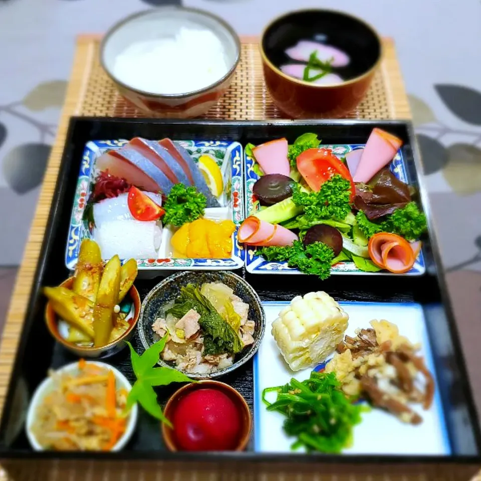 今日の朝ご飯🍚|こまちさん