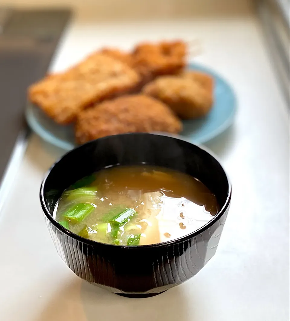 豆腐と玉ねぎのお味噌汁|かっちゃん杉さん