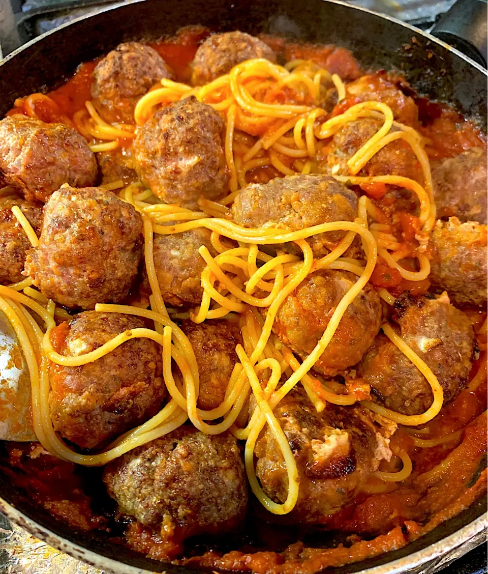 Meatballs with Marinara Sauce|Alma's Home Kitchenさん