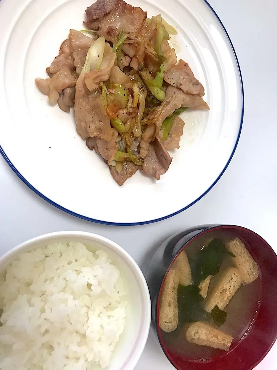 Snapdishの料理写真:豚バラポン酢醤油炒め|Masamiさん