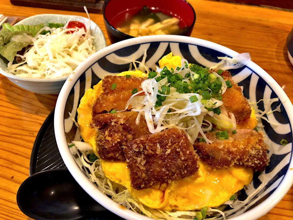 Snapdishの料理写真:糸島豚の角煮カツ丼|T. Wonderさん