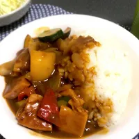 Snapdishの料理写真:夏野菜カレー|鍋敷さん