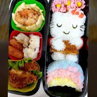 Snapdishの料理写真:ハローキティレインボー弁当🌈|ゆきᒼᑋªⁿ♥︎さん