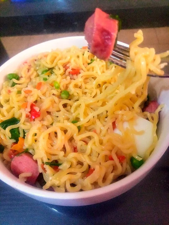 vera's dish sausage noodles|veraさん