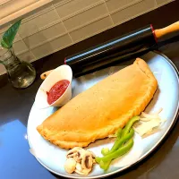 Chicken, mushroom, bell pepper and onion Calzone|mirchmaasalaさん