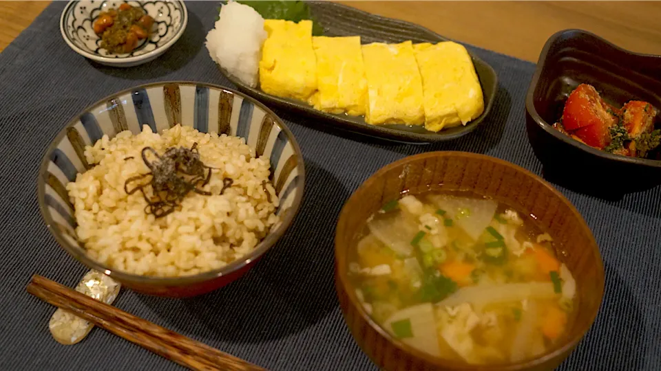 Snapdishの料理写真:お家ランチ／だし巻き玉子定食|おまつさん