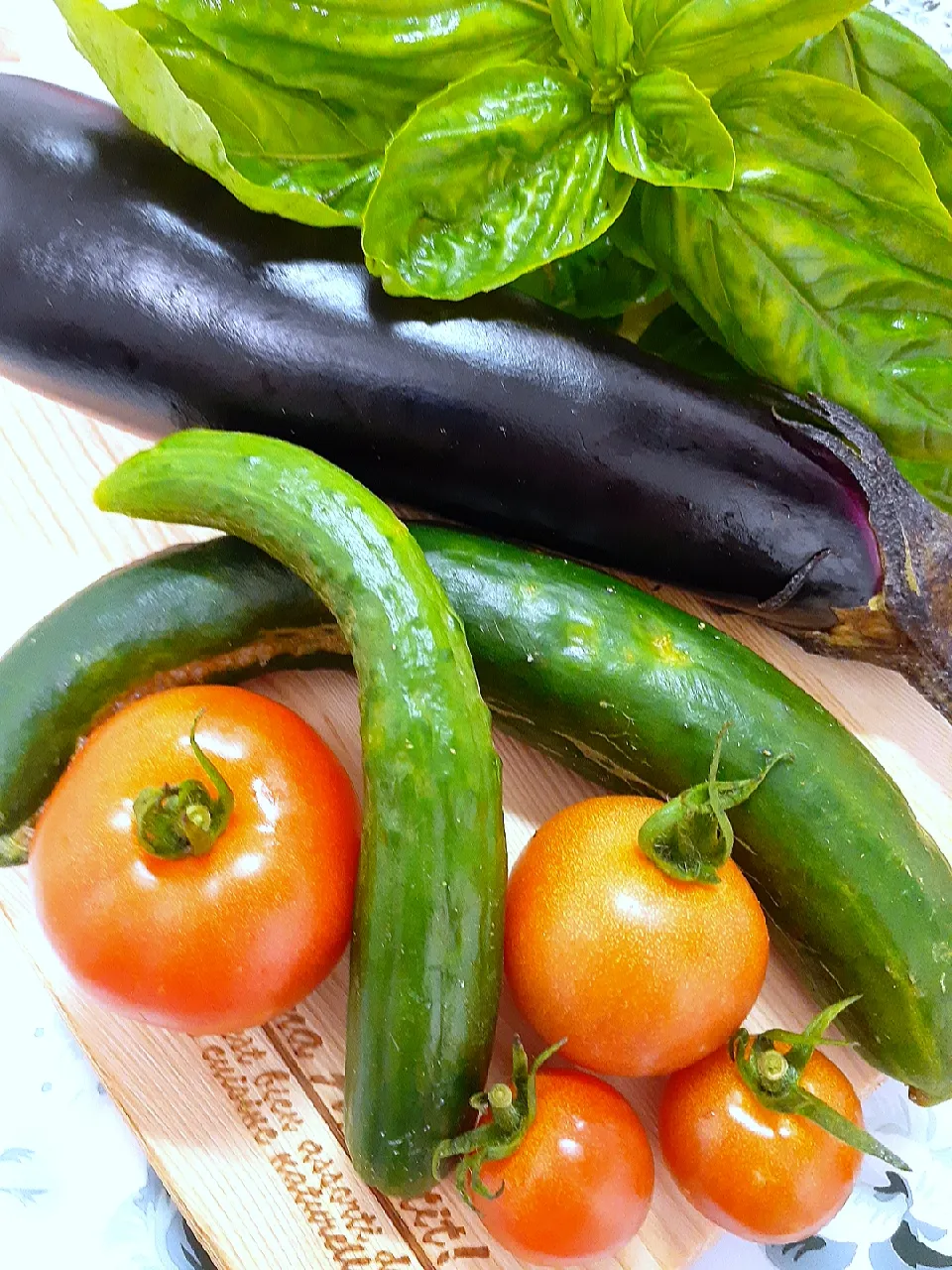 Snapdishの料理写真:🔷農家さんの朝採り野菜🥒🍆🍅🍃🔷|@きなこさん