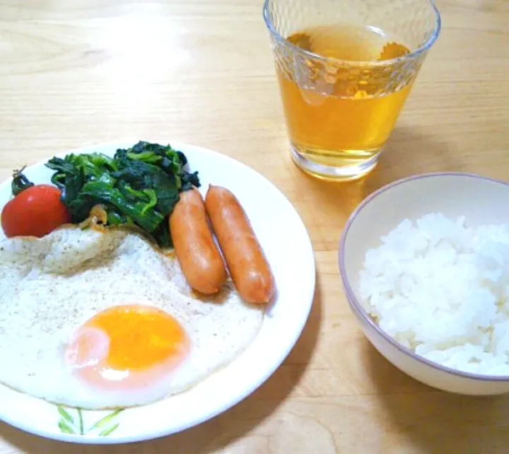 朝食|ももさん