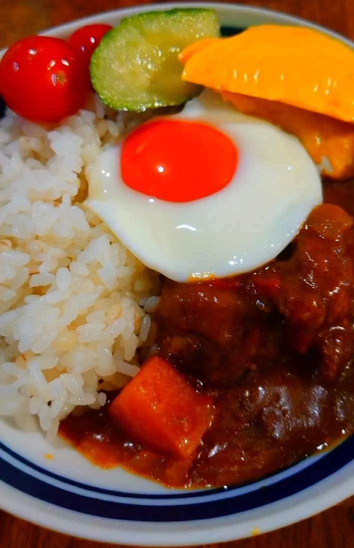 トマトのカレー🍅|メイメイda.さん