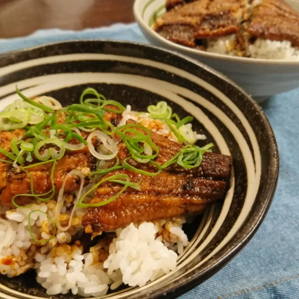 鰻丼( ´艸｀)|しーPaPaさん