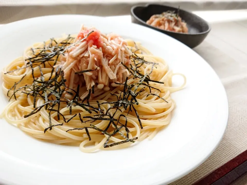 和えるだけで超絶おいしい明太子とえのきのパスタ|ぶりてりあさん