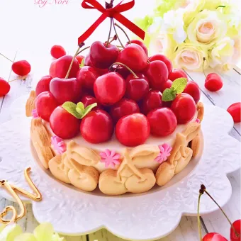 Snapdishの料理写真:さくらんぼレアチーズ🍒