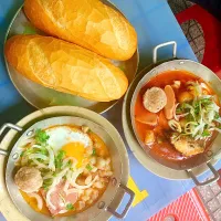 Vietnamese bread for breakfast|Chloe Nguyenさん