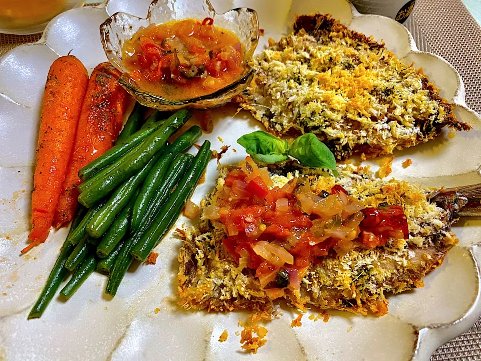 鯵のパン粉焼き🐟ﾌﾚｯｼｭ ﾊﾞｼﾞﾙﾄﾏﾄｿｰｽ🍅|ぽっちさん