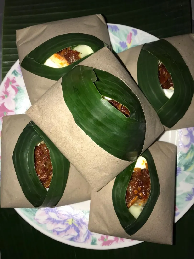 nasi lemak bungkus daun pisang (banana leaf)  by me|surie hkzさん