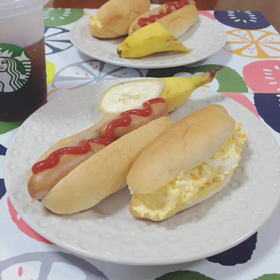 Snapdishの料理写真:朝ごパン🥖|waiwaiさん