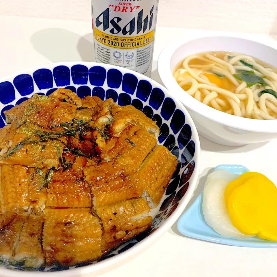 夜ご飯☺︎鰻丼☆たくあん☆月見うどん|とまこ(*^o^*)さん