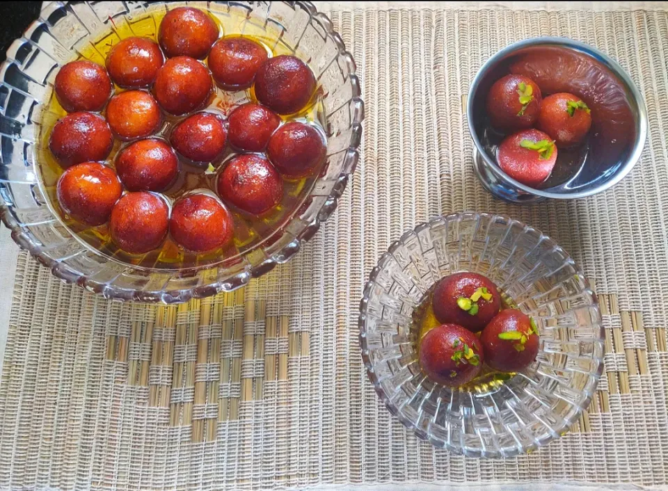 Snapdishの料理写真:Gulab jamun|Anusha Kurupさん