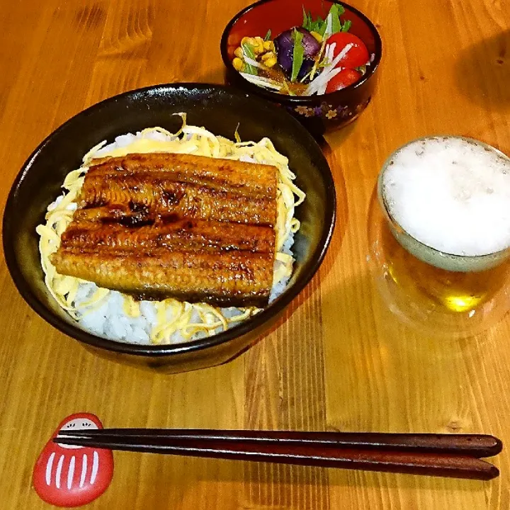 うな丼🎵|シャビーちゃんさん