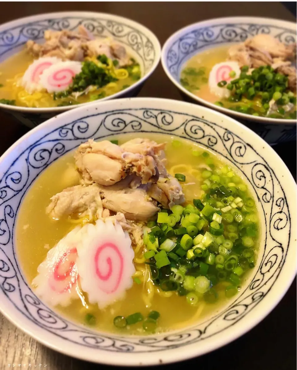 鶏手羽元ラーメン🍜|Kashimanakitchenさん