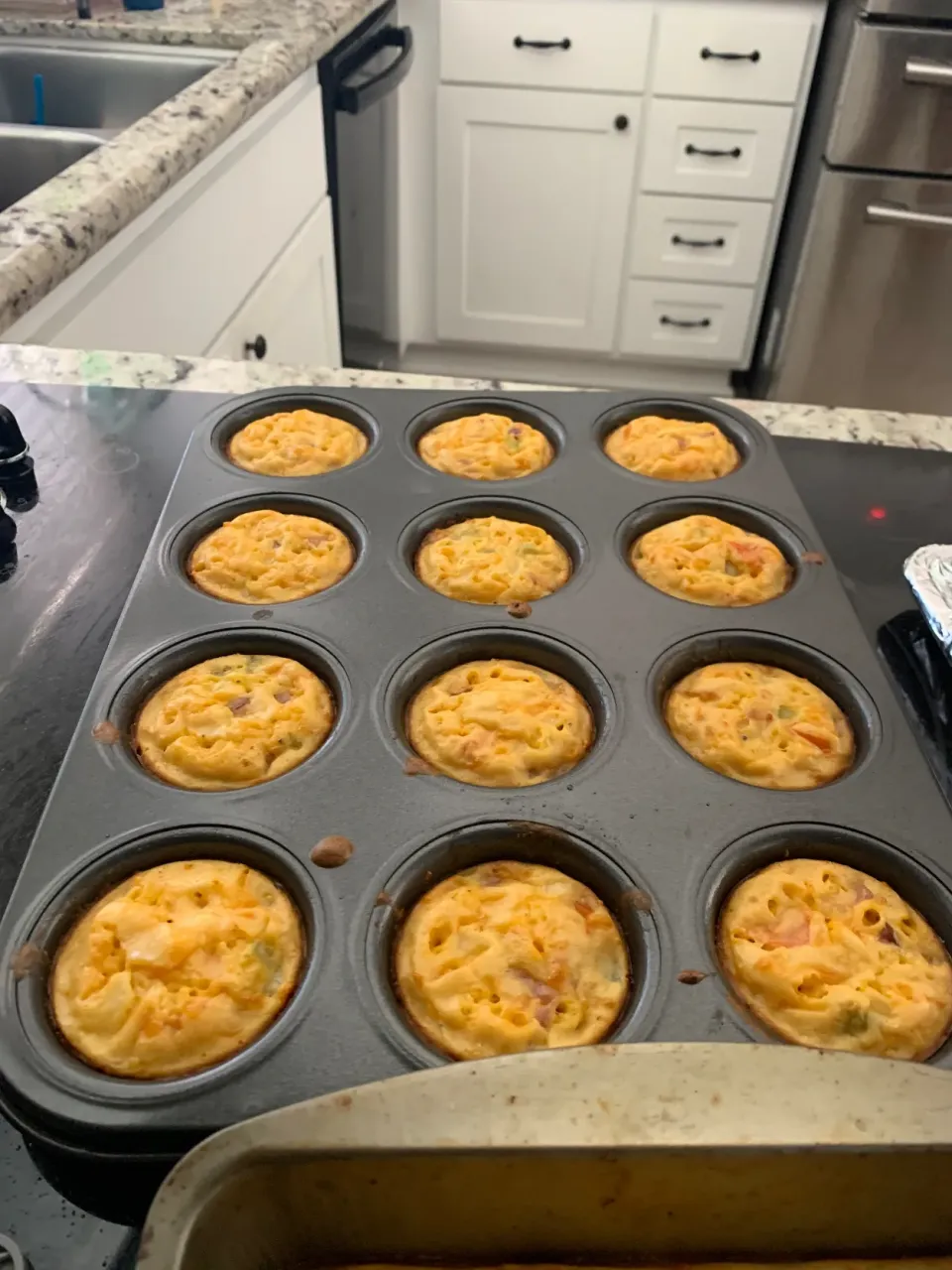 Ham and egg frittata cups|Tames Crewsineさん