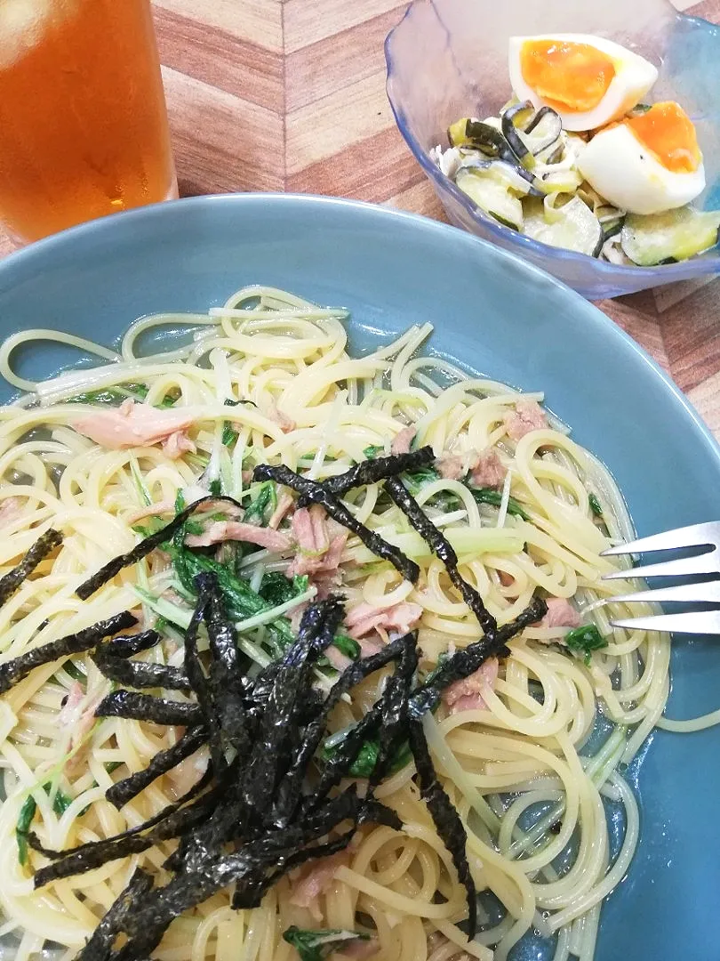 7/22
水菜とツナの和風パスタ😋|たえさん