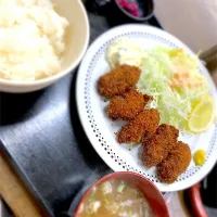 Snapdishの料理写真:カキフライ定食|つばささん