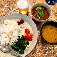 ネパールカレー　　豆カレー、ラムカレー