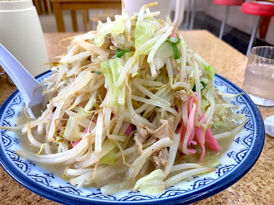 ちゃんぽん　麺・野菜両方大盛り|ぶりっとさん