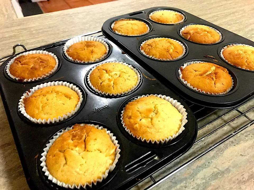 Banana white chocolate muffins|Babyluv Cabrera Ocampoさん