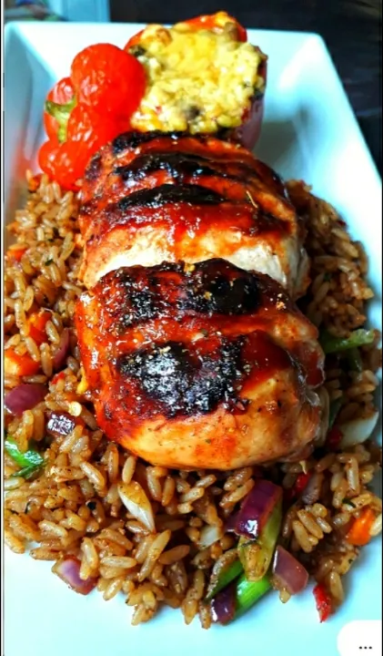 chicken breast with homemade bbq sauce and stir fry vegetable rice|kelly2shoesさん