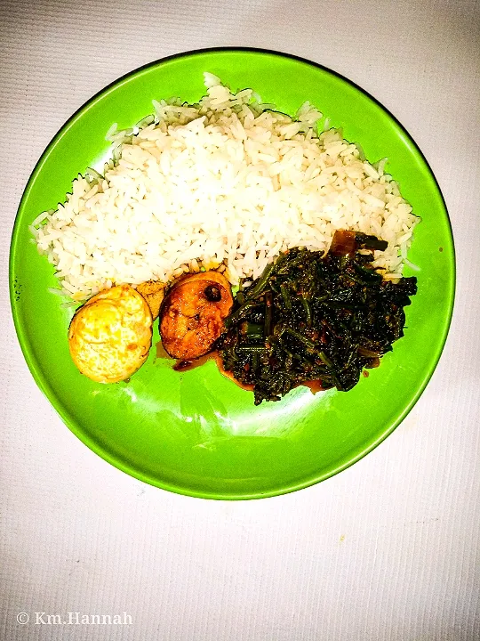 Km.hannah's dish Km.hannah's dish White Rice and Efo elegede (Squash gourd vegetable) With Fish and boiled egg|Km.hannahさん