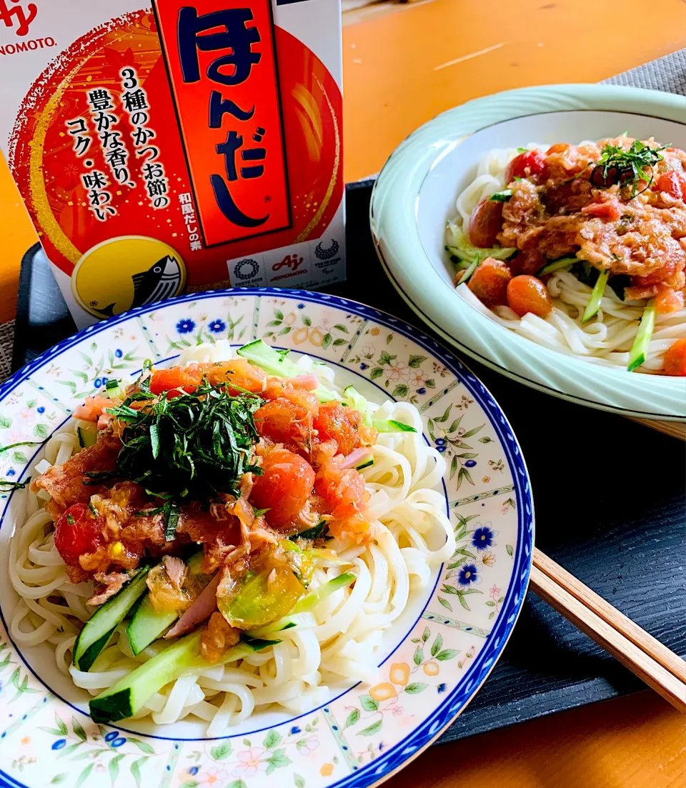 ほんだしでさっぱり冷ツナトマトうどん🍅|ちはるさん