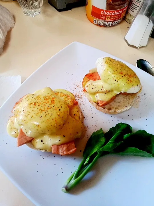 pathetic eggs benedict|fucktrumpさん