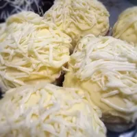 Classic ensaymada|MhiczCuisineさん