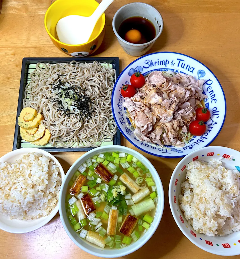 鮭の中骨缶と焼き葱の冷やしみそ汁💙|Makokoさん