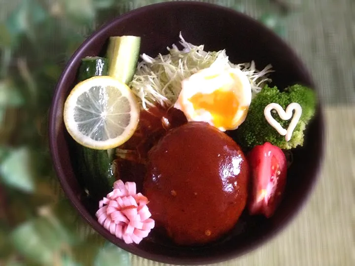 Snapdishの料理写真:✽デミハンバーグのパパ弁当🍱✽|＊抹茶＊さん