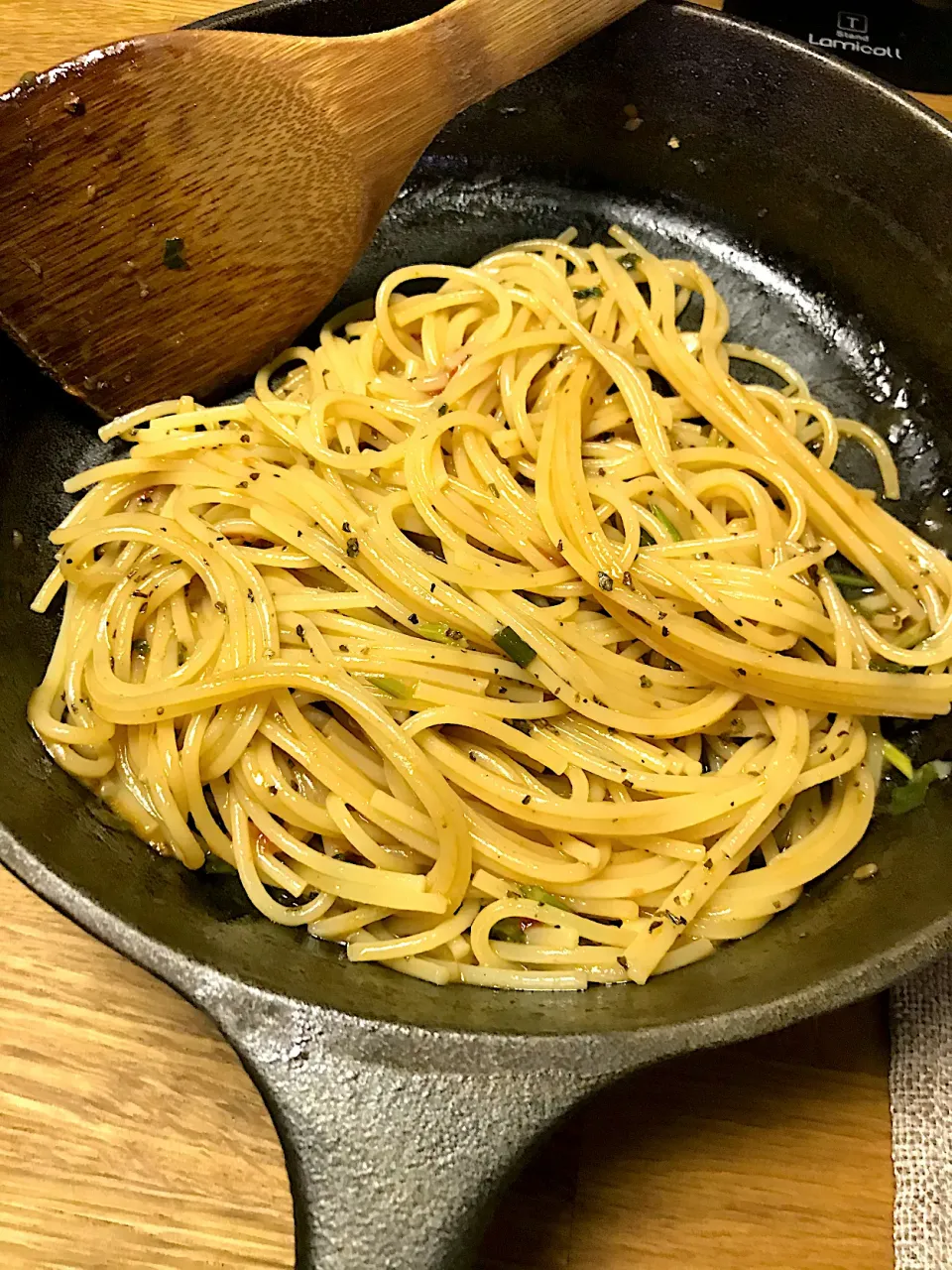 名残パスタ (あさりとトマトのイタリアン酒蒸し)|morimi32さん