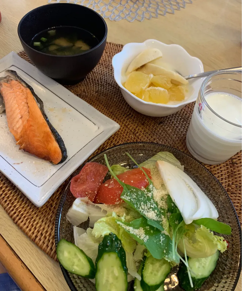 今朝の朝食|ファニーさん