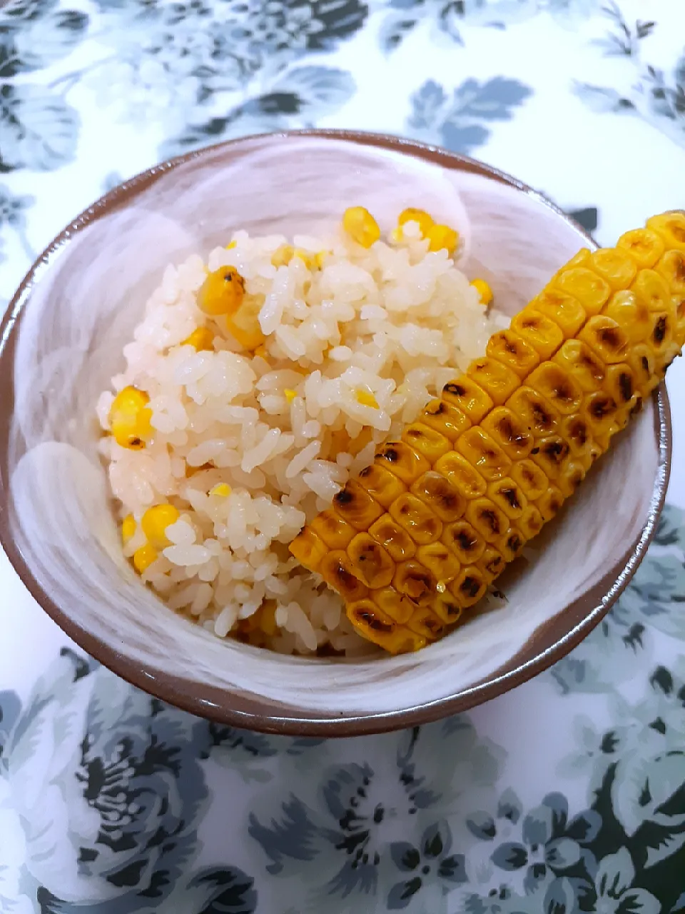 🔷夏のごちそう😀焼きとうもろこし🌽🌽ご飯🔷|@きなこさん