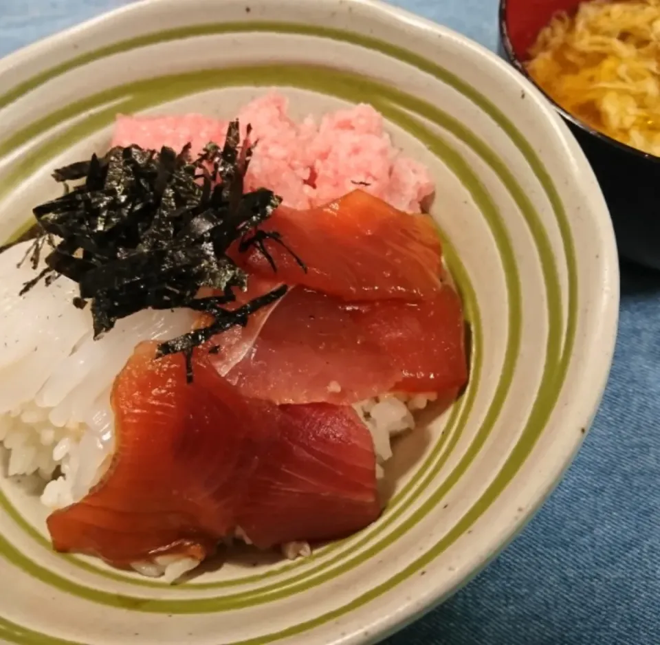 海鮮丼(*^^*)|しーPaPaさん