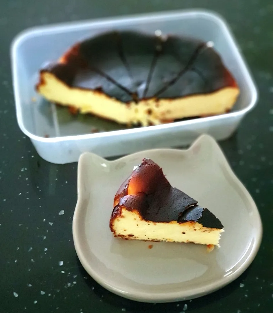 Burnt Cheese Cake|envymaqueenさん